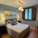 Ogono Mendi Country house *