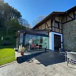 Ogono Mendi Country house *
