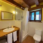 Ogono Mendi Country house